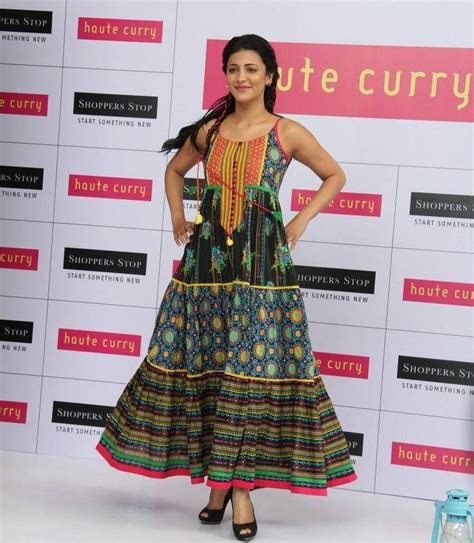 Sruthi Hasan Sexy Hot Pics