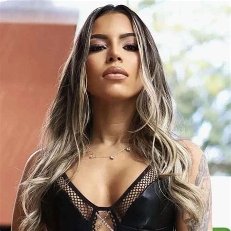 Petite Tight Pussy Brazilian Screaming To A Big Dick Penetrating Her Bela Sampaio XHamster