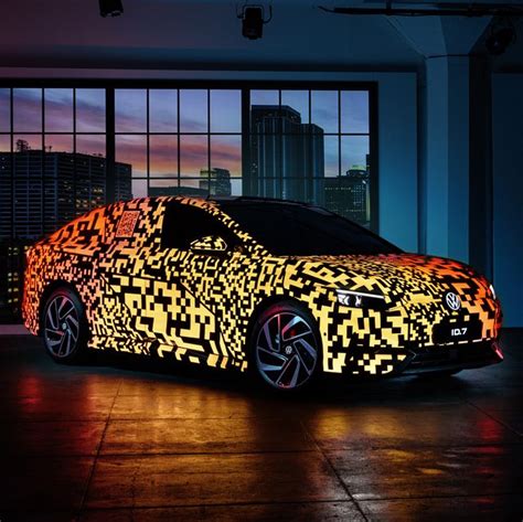 Volkswagen Id 7 Ev Sedan Debuts With Trippy Light Up Paint