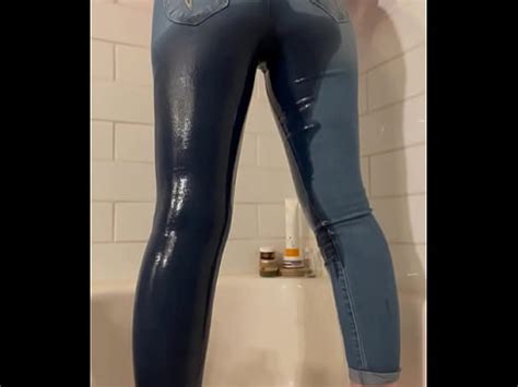 Chica Que Se Atrevi A Sostener La Vejiga Tiene Un Accidente En Sus Jeans Ajustados Xvideos