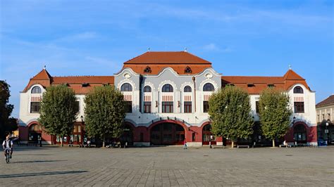 Baia Mare Fostul Cinematograf Hotel Minerul The Former Mi Flickr