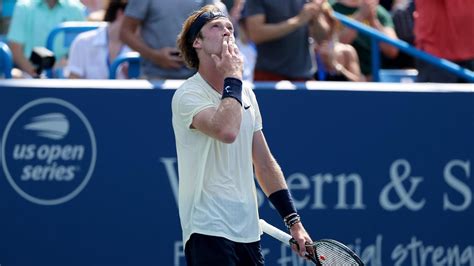 Atp Cincinnati Une Partie D Chec Dantesque Pour Briser La