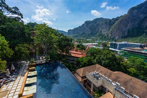 Hotel Review - Ao Nang Cliff Beach Resort | NOMADasaurus