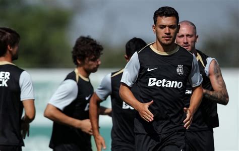 Rúben Amorim chamou dois jovens ao treino do Sporting