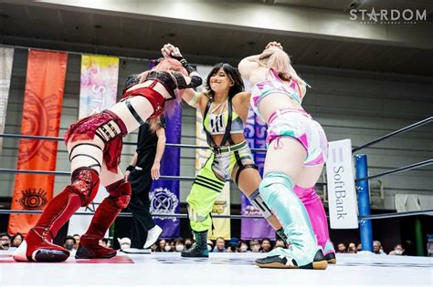 写真：【スターダム】ハイスピード王者・鹿島沙希 上谷沙弥、飯田沙耶、フキゲンの〝包囲網〟歓迎 東スポweb