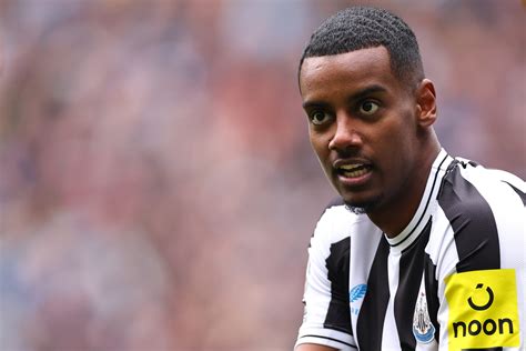 Alexander Isak Opens Up On Pretty Good Bond With Great Newcastle Star