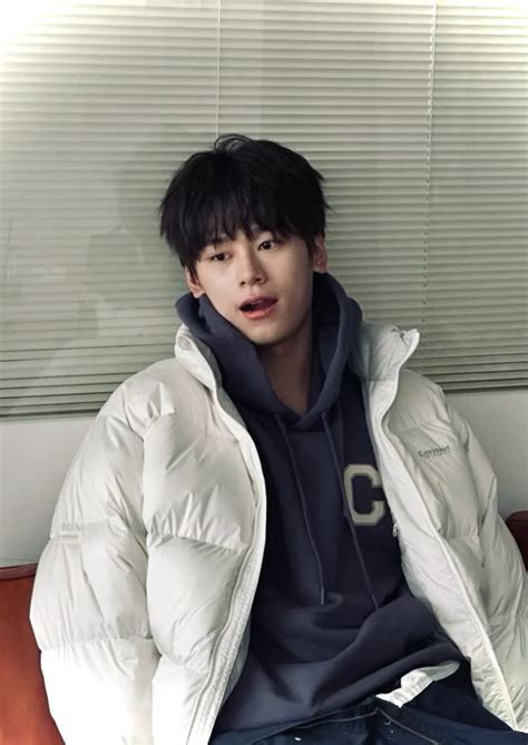 Kang Wooyong
