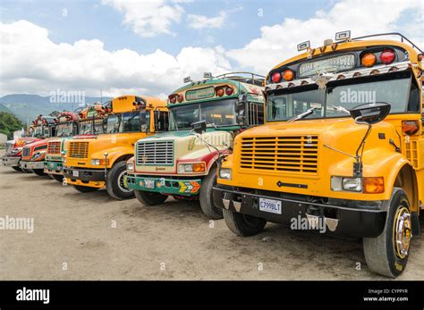 Converted school bus hi-res stock photography and images - Alamy