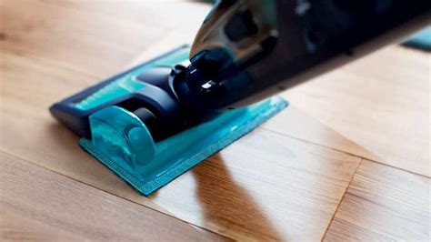 Обзор Philips PowerPro Aqua: пылесосит и моет одновременно - Hi-Tech Mail
