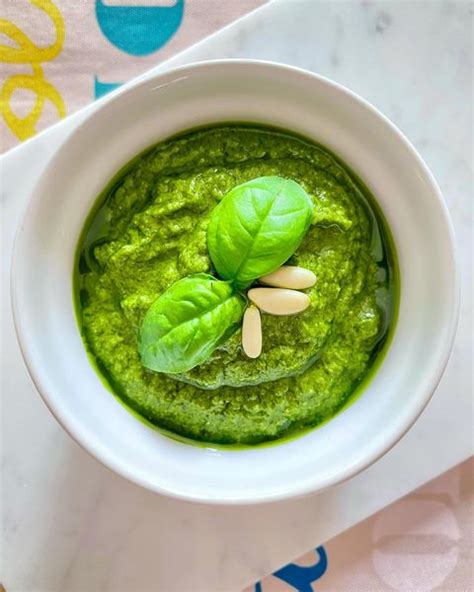 Pesto Di Basilico E Pinoli