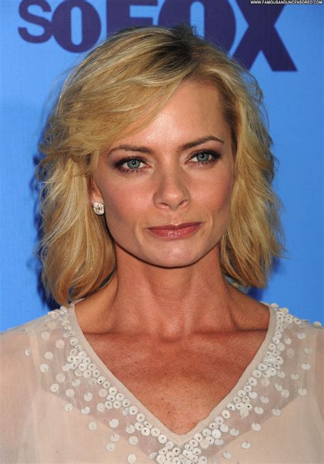 Jaime Pressly No Source Celebrity High Resolution Posing Hot Babe