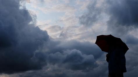 Sturm Regen und Hagel Schwere Unwetter ziehen über Deutschland