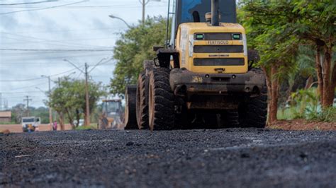 Prefeito Hildon Chaves Anuncia Mais Quil Metros De Asfalto Em Tr S