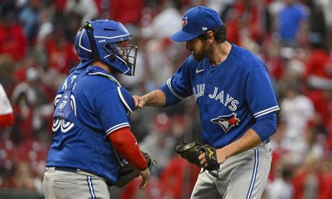 Blue Jays Vs Cardinals Player Props Alejandro Kirk April 1