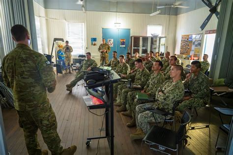 DVIDS Images U S Coast Guard Port Security Unit 312 Conducts Joint