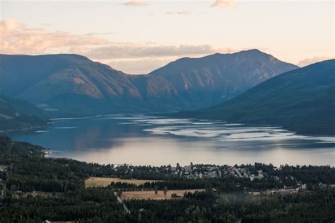 It's a sweet life on Slocan Lake, BC! - KB Doctors – Doctors Have a ...