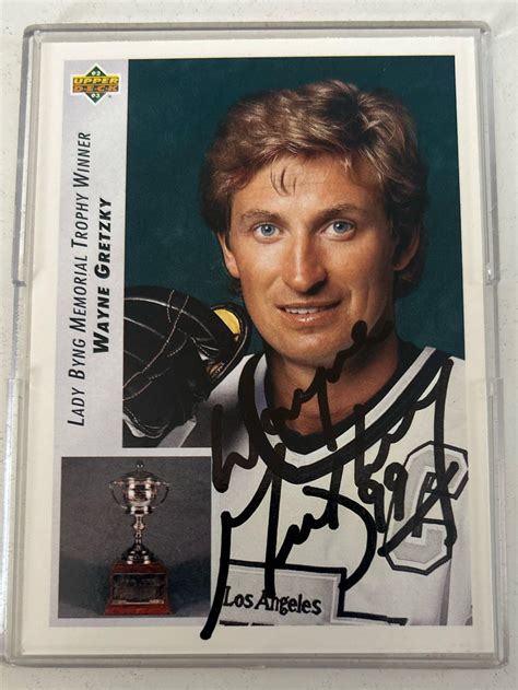 Wayne Gretzky Signature : r/hockeycards