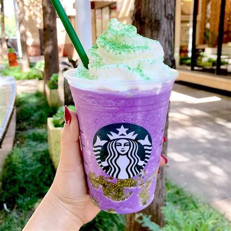 Starbucks Secret Menu Items We Re Craving This Fall GirlsLife