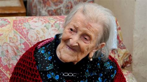 Emma Morano World S Oldest Living Person Born In 1800s Turns 117