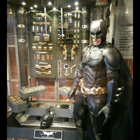 Hot Toys Mms Tdk Armory With Batman Alfred And Bruce Wayne Figures Page