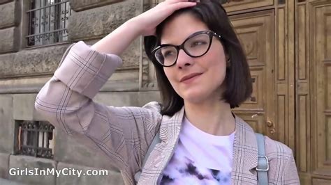 College Teen Sara Talk To Deep Anal Casting