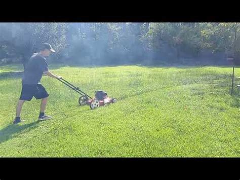 Raw Footage Of Me Cutting Overgrown Grass With My Push Mower Youtube