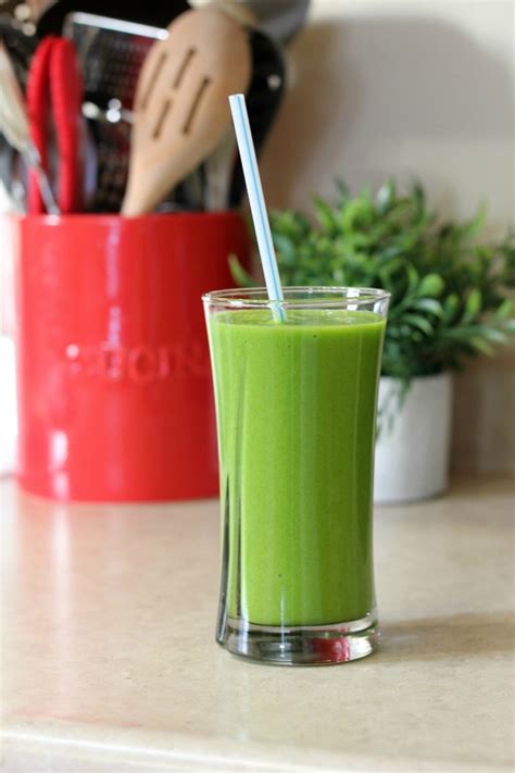 My Easy And Delicious Everyday Healthy Green Smoothie Recipe