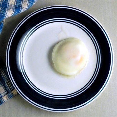 Poached Eggs in the Microwave | Poached eggs microwave, Poached eggs ...