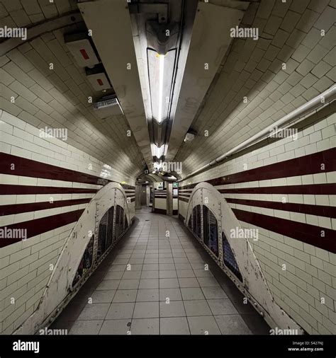 Hampstead Underground Station Corridor With Original Tiles Stock Photo