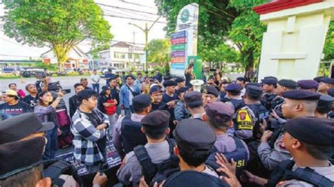 Polisi Tragedi Bangkal Divonis Bulan Penjara Keluarga Korban Kecewa