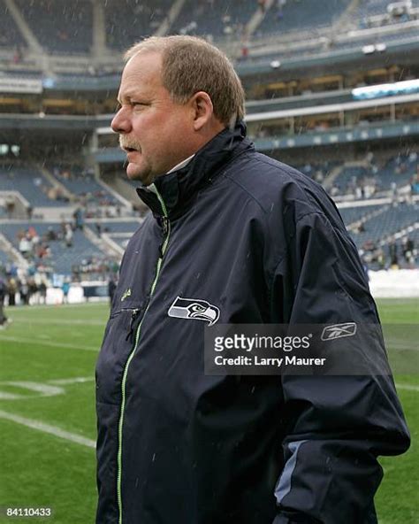 Coach Mike Holmgren Photos And Premium High Res Pictures Getty Images