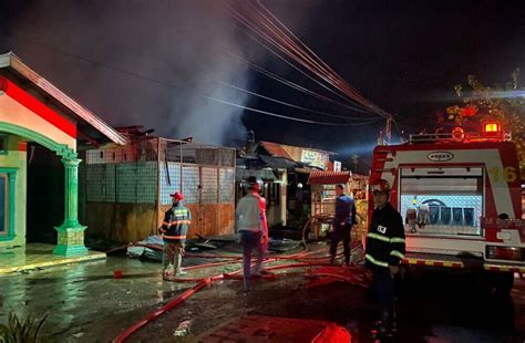 Kronologi Kebakaran Hebat Di Padang Yang Hanguskan Empat Bangunan