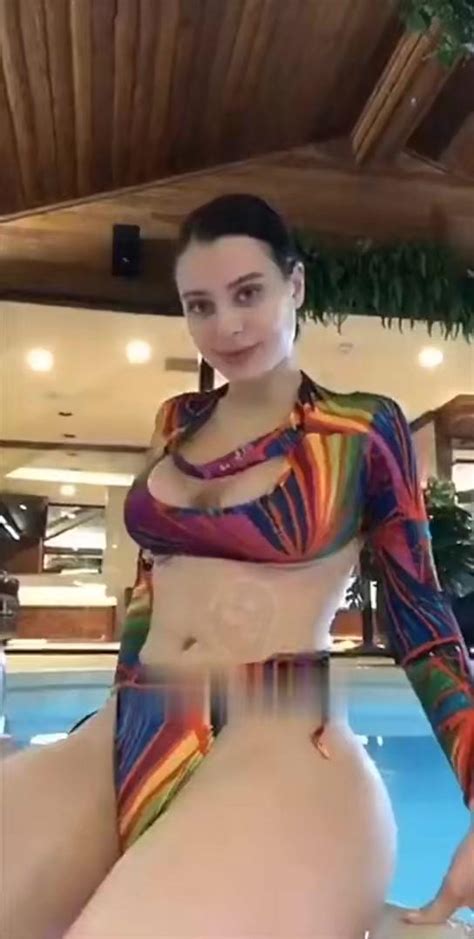 Lana Rhoades Nude Hot Tub Blowjob Onlyfans Video Leaked Onlyfans