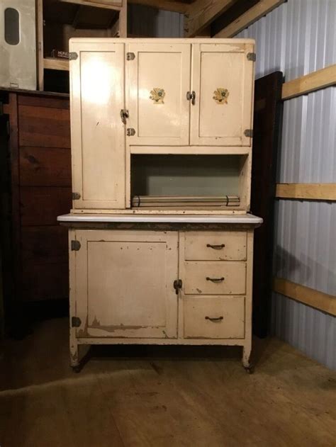 Hoosier Like Kitchen Cabinet Sellers Boone Napanee Good Condition