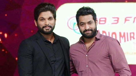 Jr Ntr Visits Allu Arjun On Sukumar S Pushpa Sets In Hyderabad