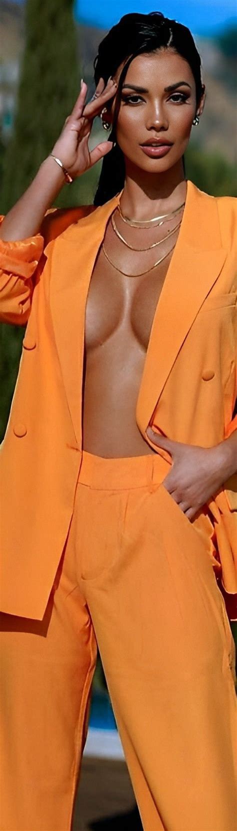 Pin By Gwen Timmons Ohman On Orange Orange Fashion Orange Outfit