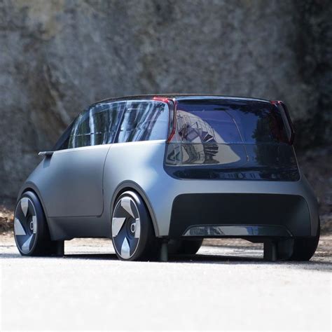 Volvo Compact Concept by Haoyue Jia @jiajiajia_haoyue #cardesign #car # ...