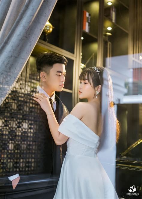 Hot Tiktoker Lê Trung Hoàng và Mèo Us gây bất ngờ với bộ ảnh cưới đẹp độc đáo và ấn tượng Mimosa