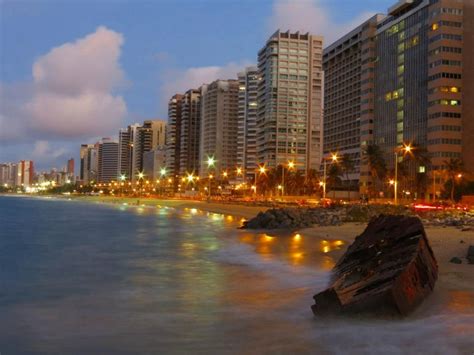 Praia Do Meireles Explore Nov Th Fortaleza Brazil Ceara