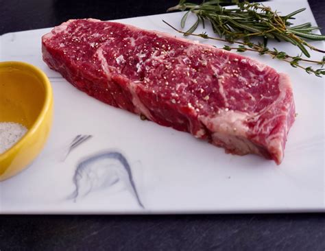 Wagyu Striploin Steaks - 10oz - End Cut | Sealand Quality Foods