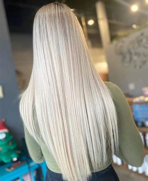 Prettiest Icy Blonde Hair Ideas To Inspire Your Next Hair Makeover