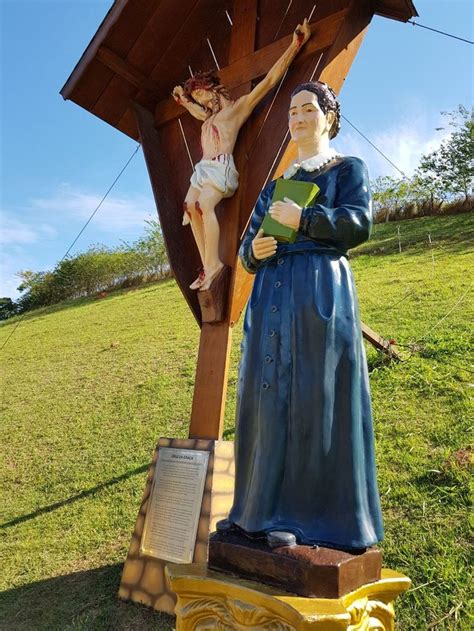 Capela Ao Ar Livre No Santu Rio Das Apari Es De Jacare Em Honra Da