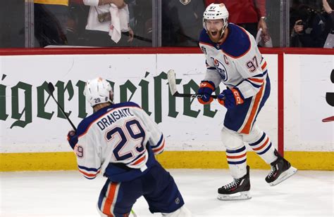 Newyorkpost Connor Mcdavid Scores Twice As Oilers Top Panthers To