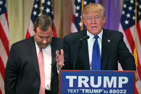 Chris Christie At Donald Trump Rally Looks Like A Hostage Situation