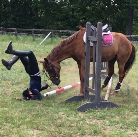 Christopher Reeve Falls Off Horse