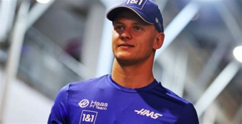 Schumacher To Be Reserve Driver For Mclaren As Well As For Mercedes In