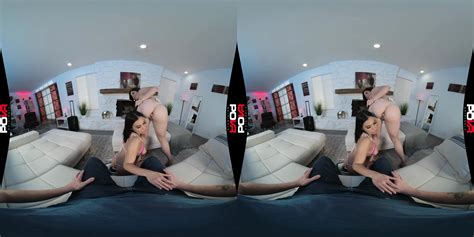 Battle Of Bikini Bottoms With Violet Starr And Keira Croft Violet Spice