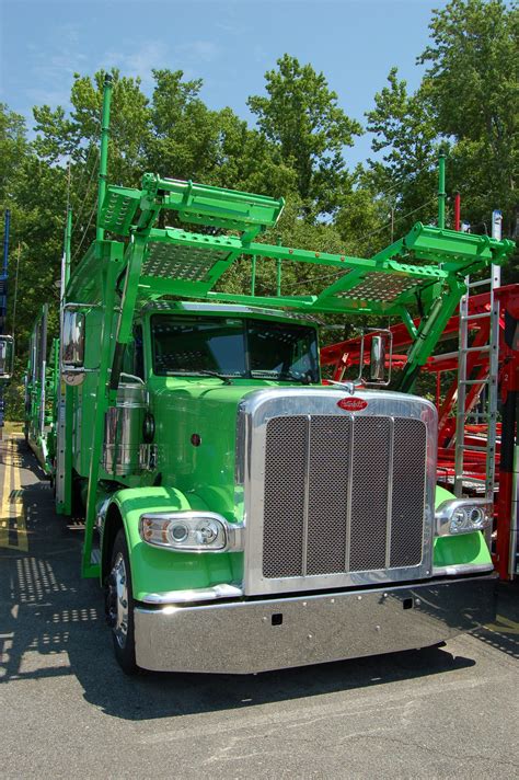 Even The Tanks Are Green On This Peterbiltcottrell Peterbilt Trucks