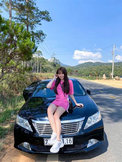 Hot girl Huỳnh Anh người yêu mới của Quang Hải là ai