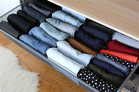 Pantalons Pli S Selon La M Thode De Marie Kondo Rangement Rangement